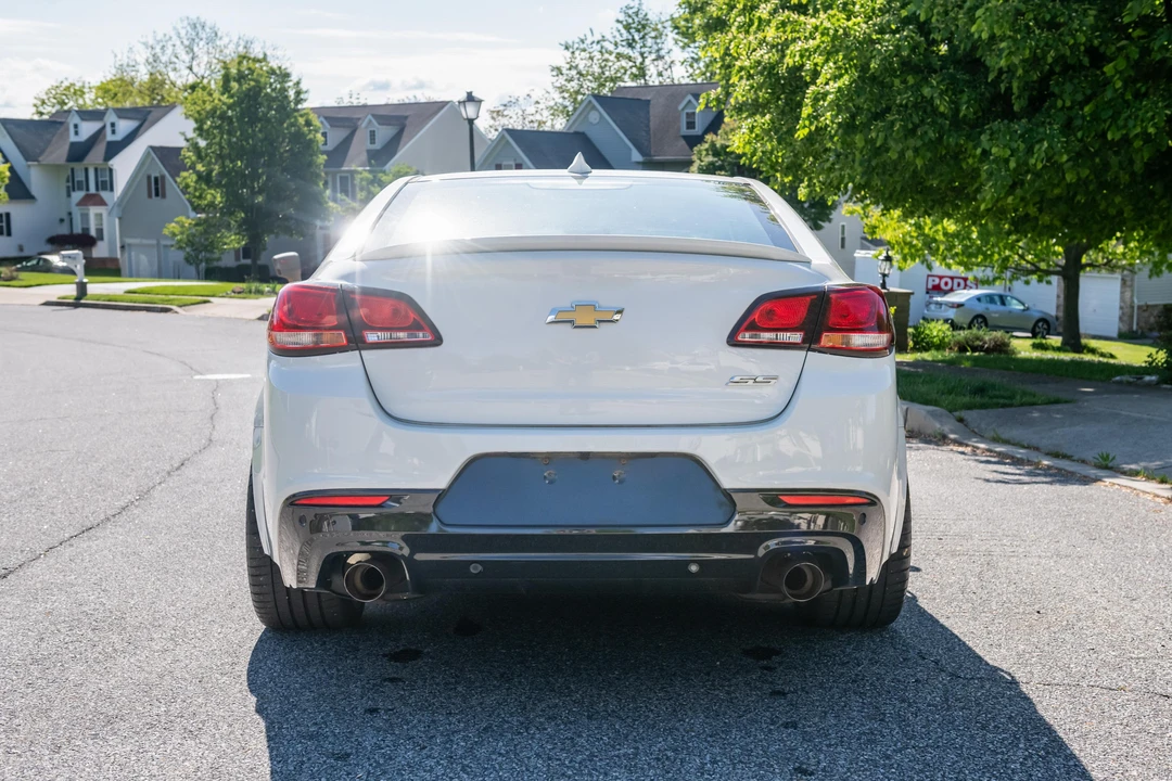 2015 Chevrolet SS - Image 5 of 31