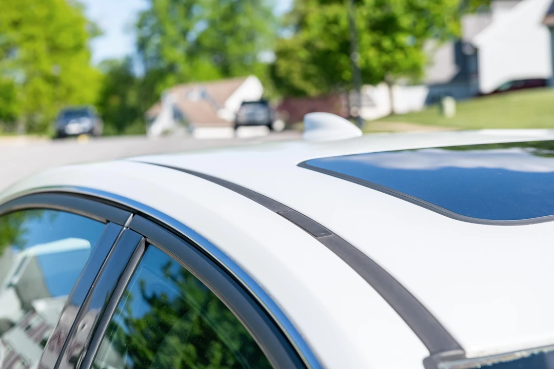 2015 Chevrolet SS - Image 18 of 31