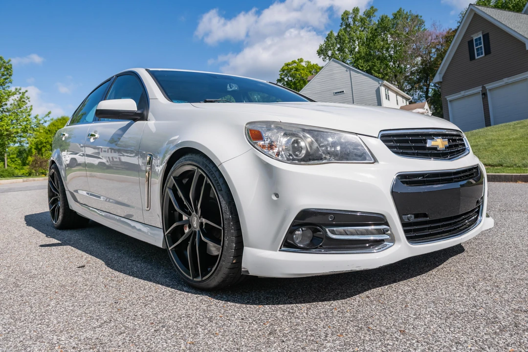2015 Chevrolet SS - Image 14 of 31