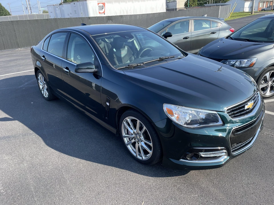 2015 Chevrolet SS - Image 15 of 31