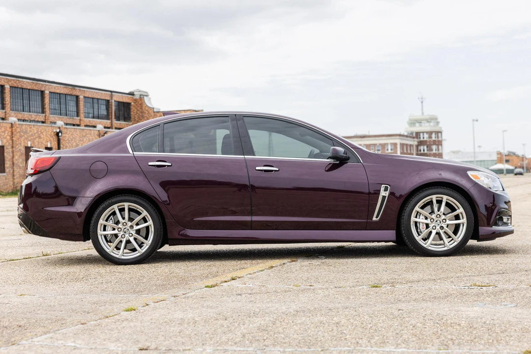 2015 Chevrolet SS - Image 3 of 31