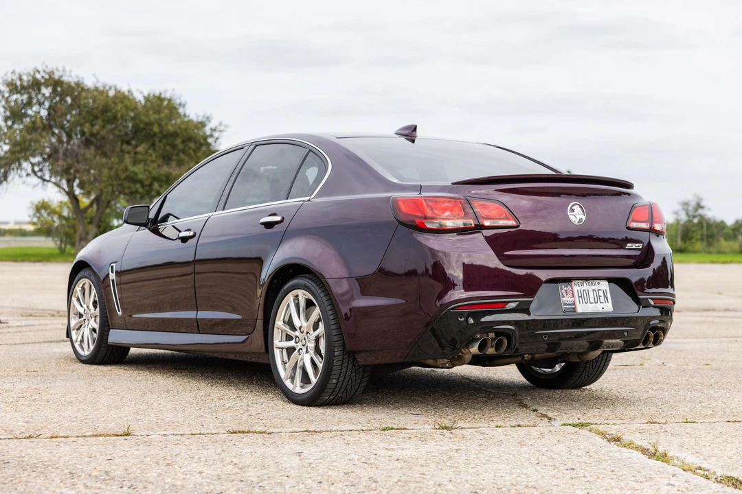 2015 Chevrolet SS - Image 19 of 31