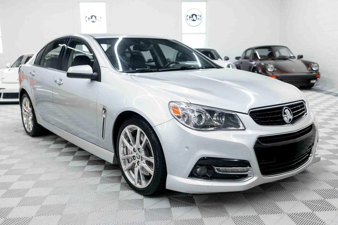 2015 Chevrolet SS - Image 6 of 31