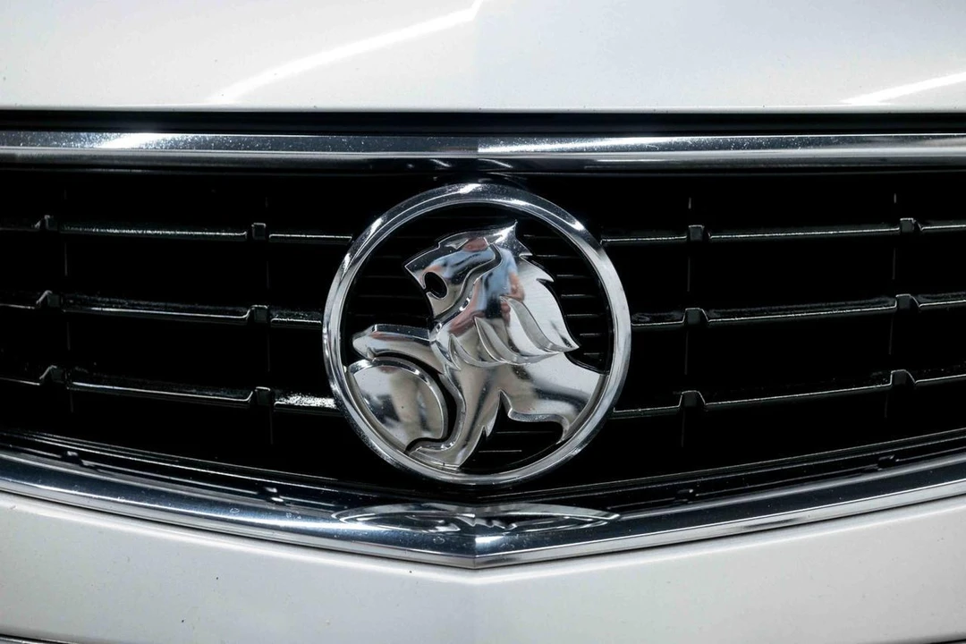 2015 Chevrolet SS - Image 16 of 31