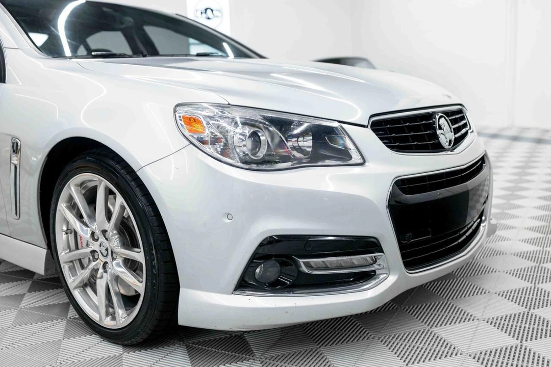 2015 Chevrolet SS - Image 15 of 31