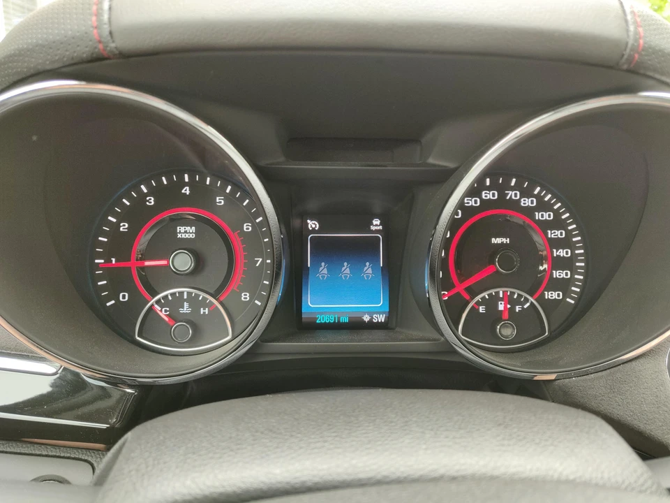 2015 Chevrolet SS - Image 28 of 31
