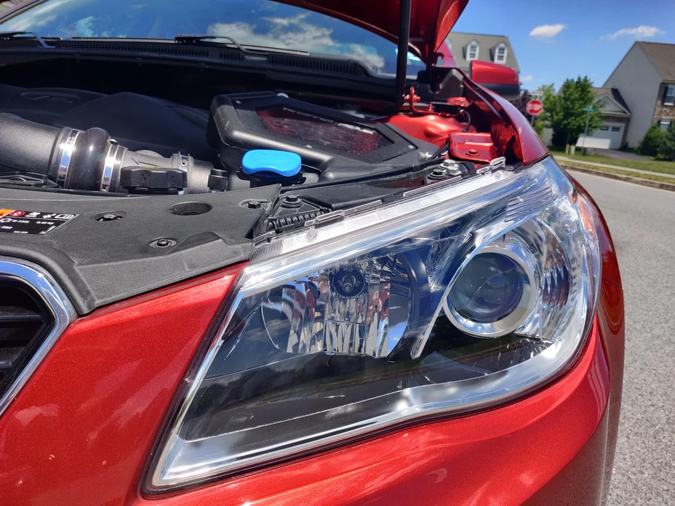 2015 Chevrolet SS - Image 8 of 31