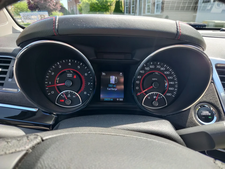 2015 Chevrolet SS - Image 27 of 31
