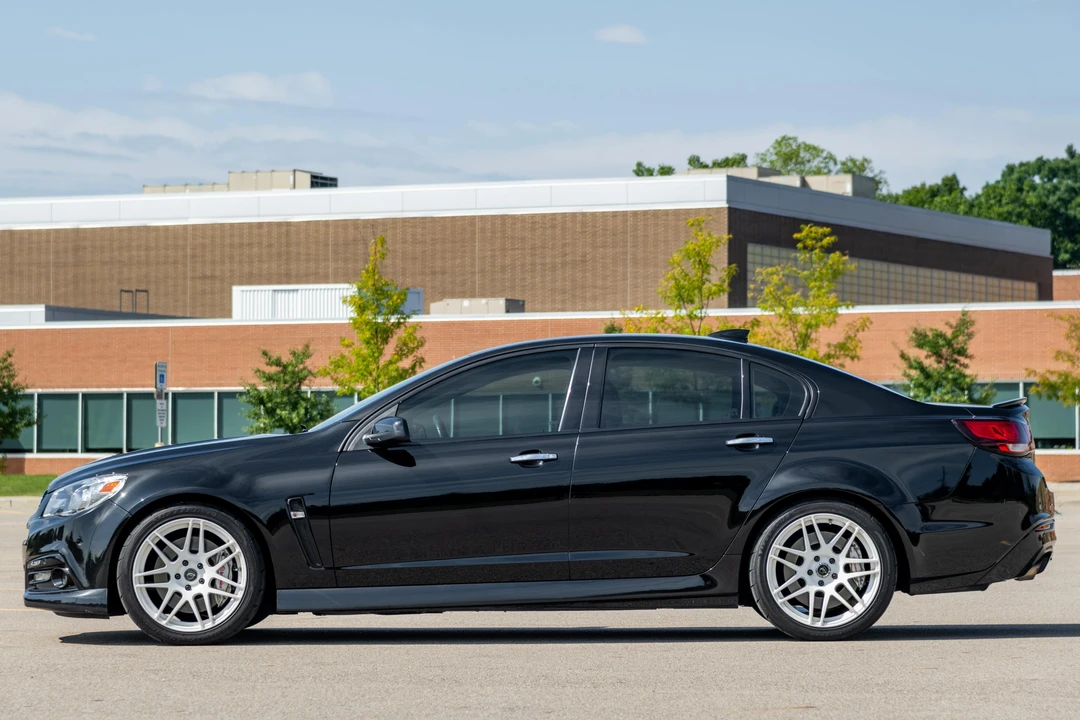 2015 Chevrolet SS - Image 3 of 31