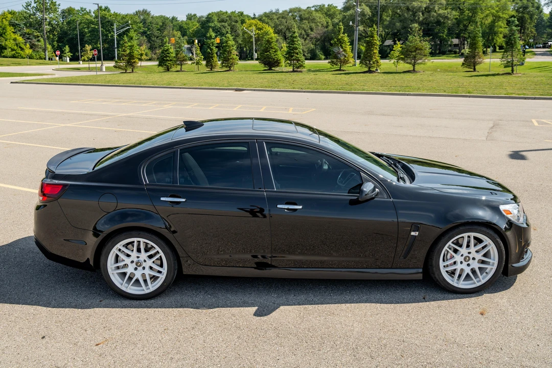 2015 Chevrolet SS - Image 18 of 31