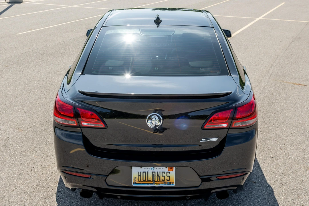 2015 Chevrolet SS - Image 15 of 31