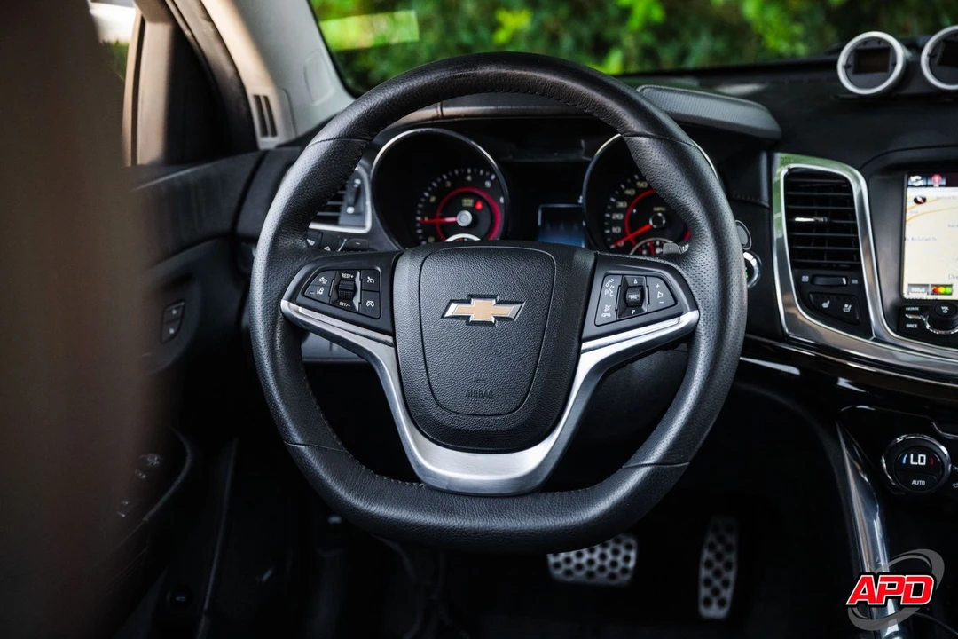 2015 Chevrolet SS - Image 10 of 12