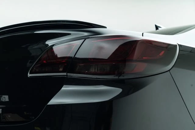 2015 Chevrolet SS - Image 10 of 20