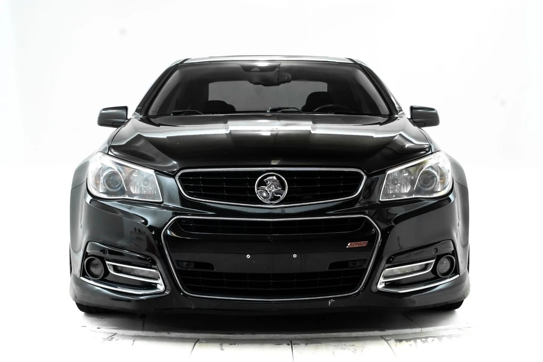 2015 Chevrolet SS - Image 8 of 31