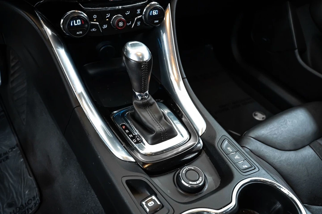 2015 Chevrolet SS - Image 29 of 31