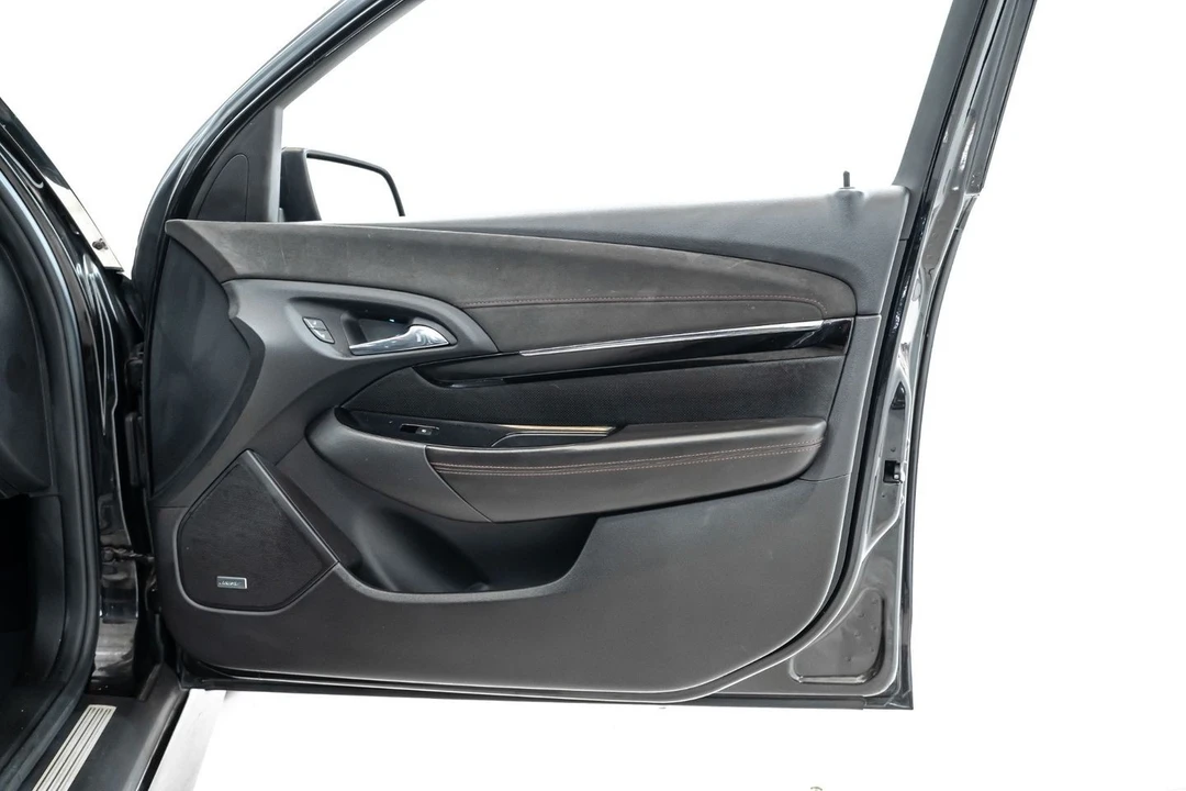 2015 Chevrolet SS - Image 25 of 31