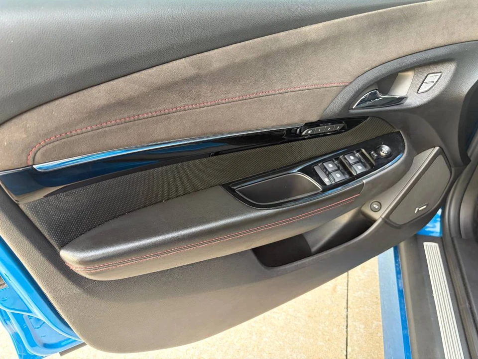 2015 Chevrolet SS - Image 10 of 20