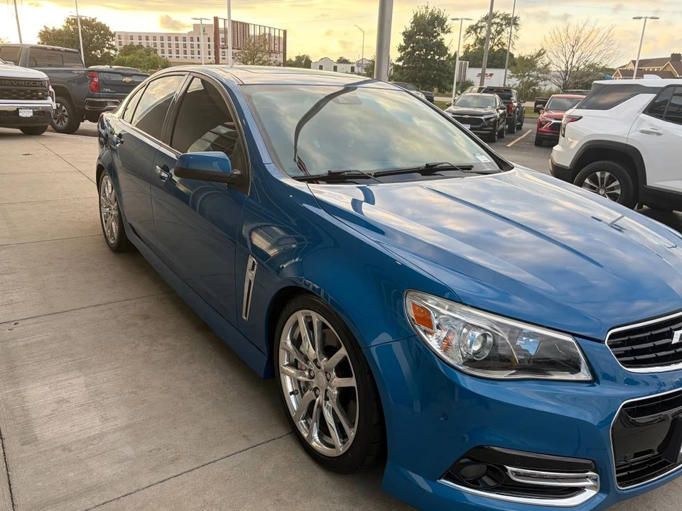 2015 Chevrolet SS - Image 8 of 20