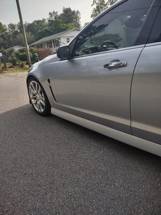 2015 Chevrolet SS - Image 2 of 6