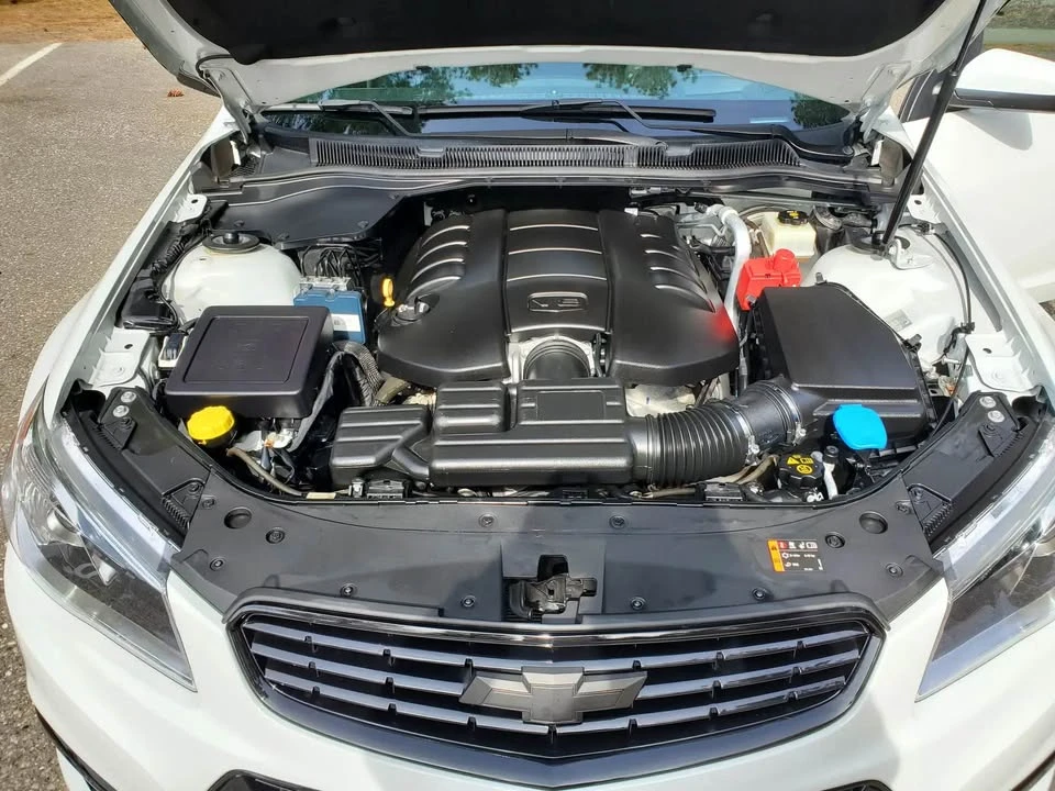 2015 Chevrolet SS - Image 8 of 9