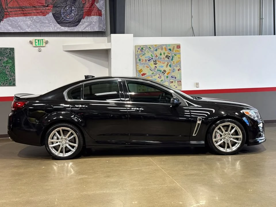 2015 Chevrolet SS - Image 2 of 20