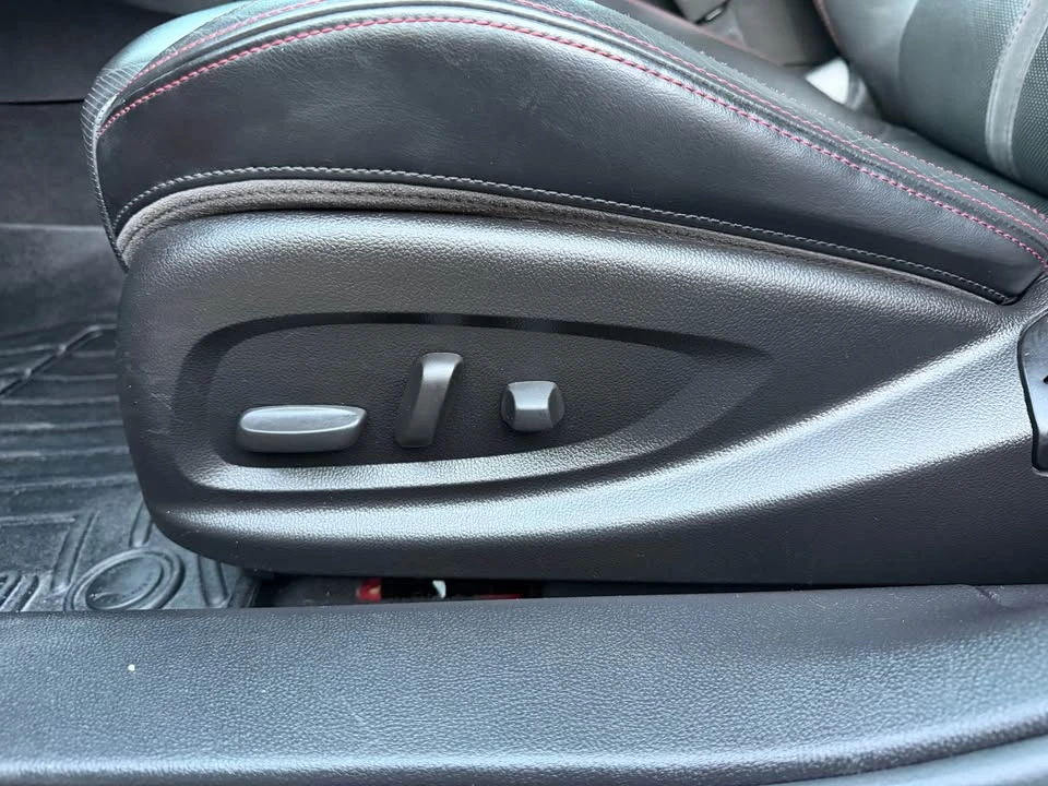 2015 Chevrolet SS - Image 9 of 20