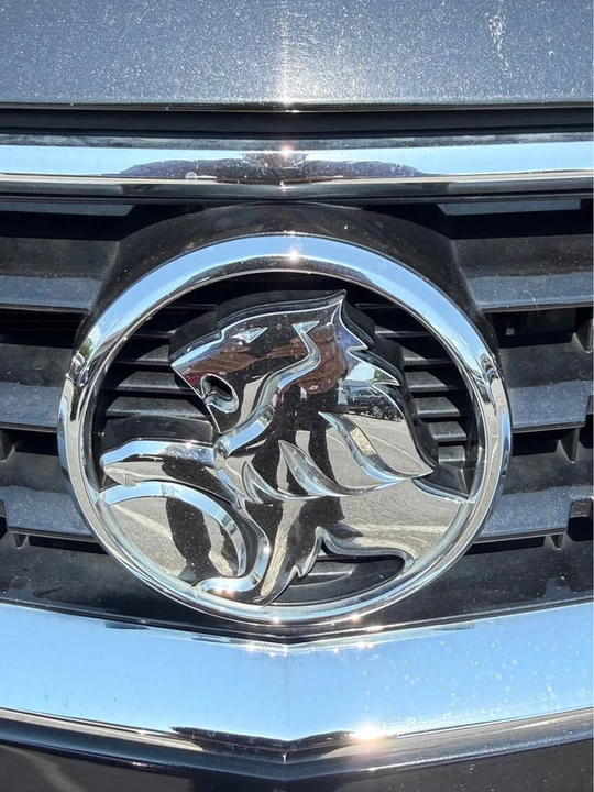 2015 Chevrolet SS - Image 2 of 21