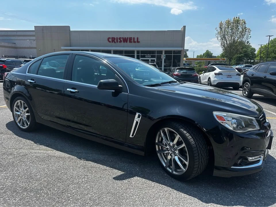 2015 Chevrolet SS - Image 2 of 14