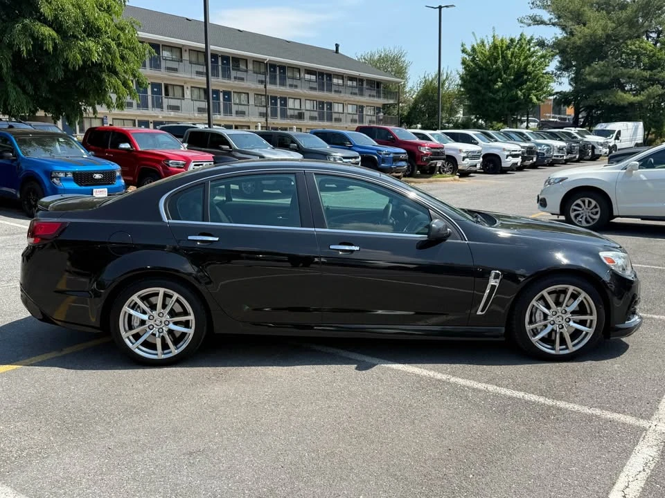 2015 Chevrolet SS - Image 8 of 21