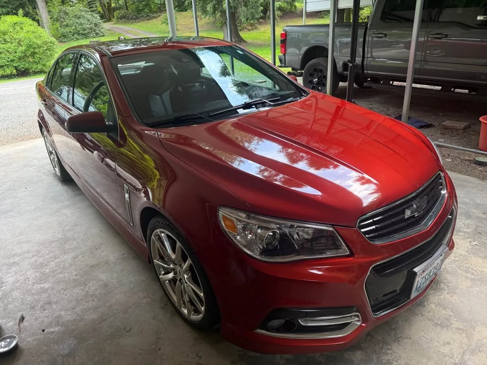 2015 Chevrolet SS - Image 2 of 12