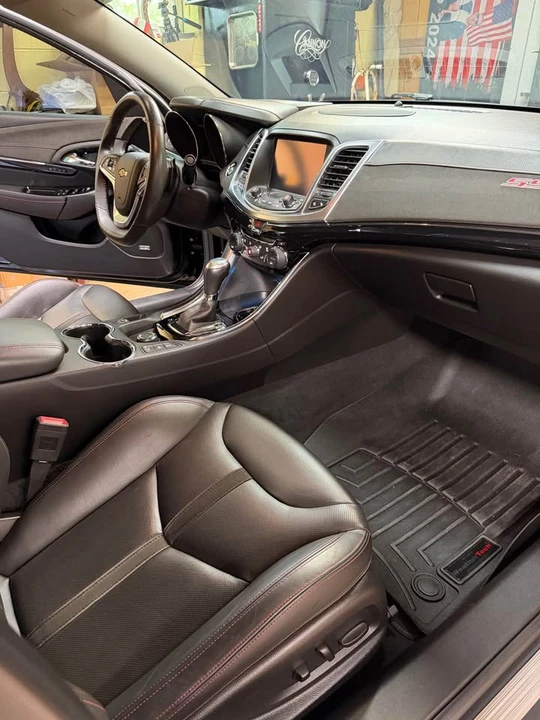 2015 Chevrolet SS - Image 7 of 10