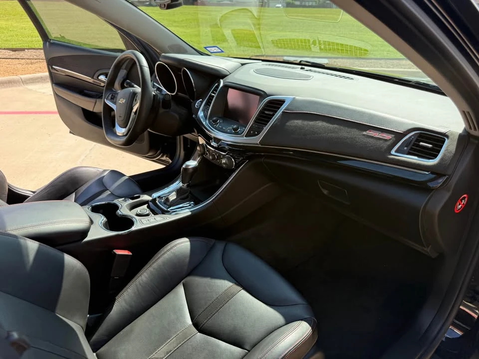 2015 Chevrolet SS - Image 13 of 20