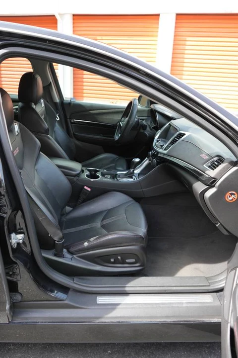 2015 Chevrolet SS - Image 10 of 17