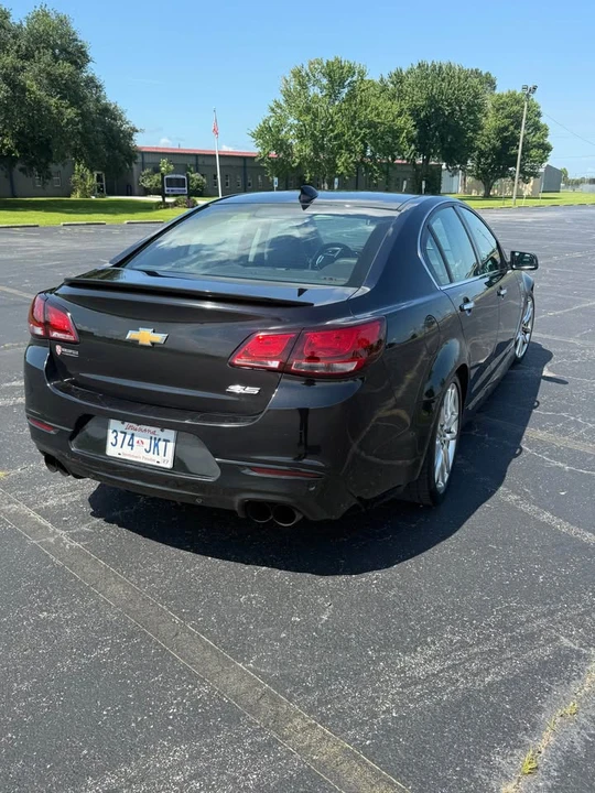 2015 Chevrolet SS - Image 2 of 6