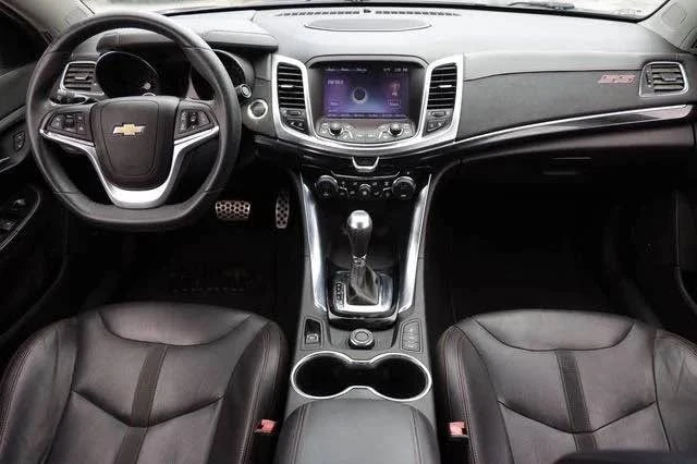 2015 Chevrolet SS - Image 2 of 2