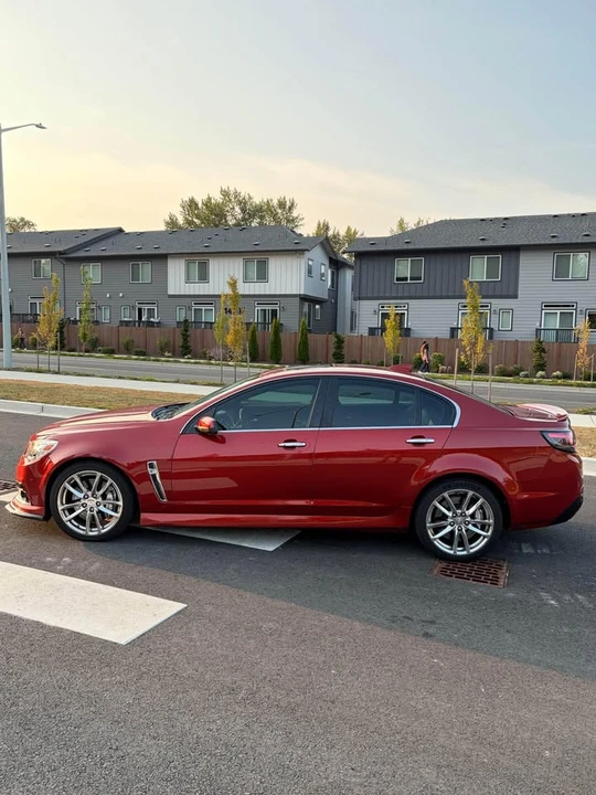 2015 Chevrolet SS - Image 8 of 16