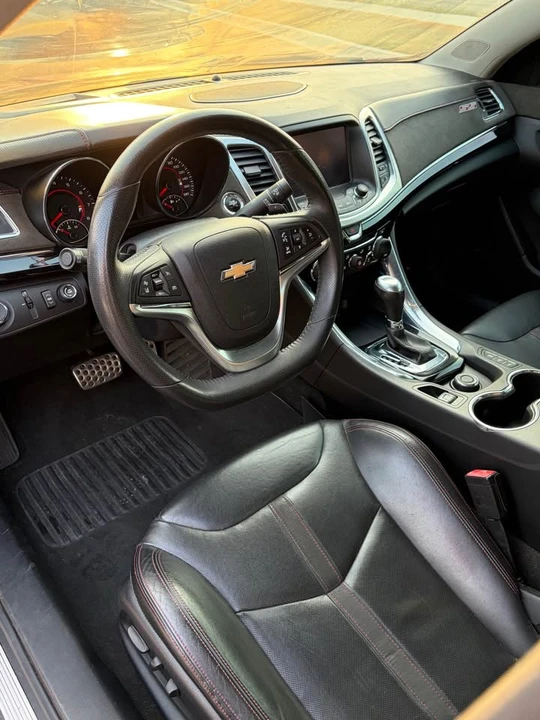 2015 Chevrolet SS - Image 9 of 16