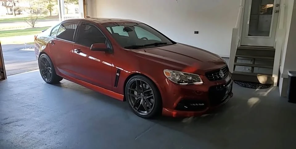 2015 Chevrolet SS - Image 2 of 14