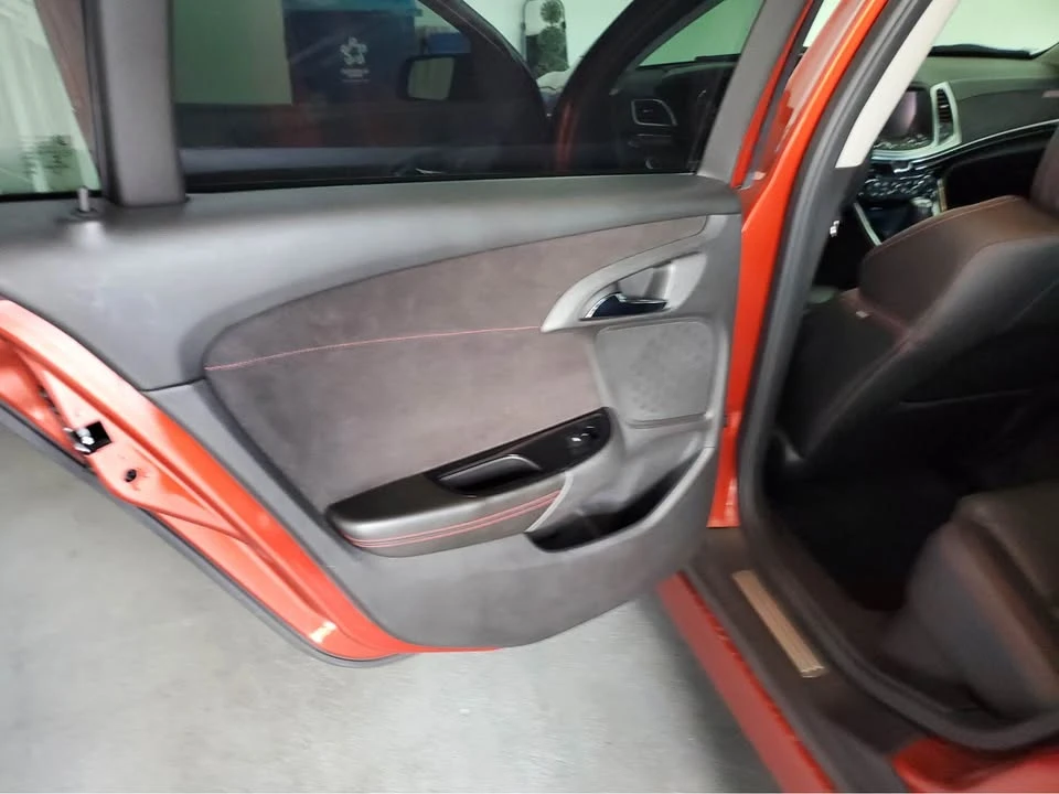 2015 Chevrolet SS - Image 12 of 14
