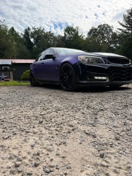 2015 Chevrolet SS - Image 2 of 7