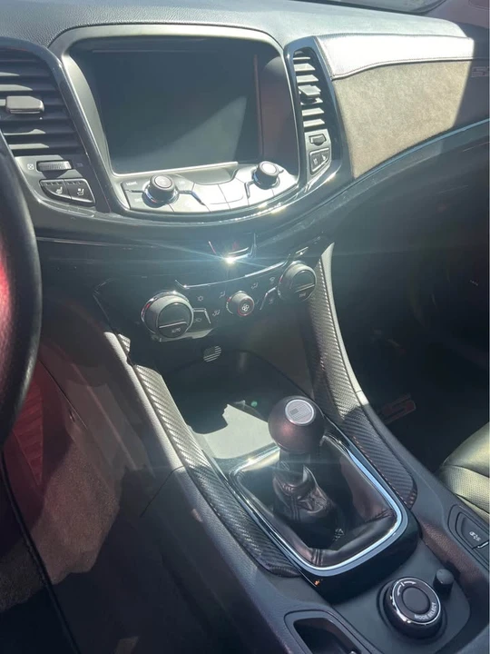 2015 Chevrolet SS - Image 10 of 11