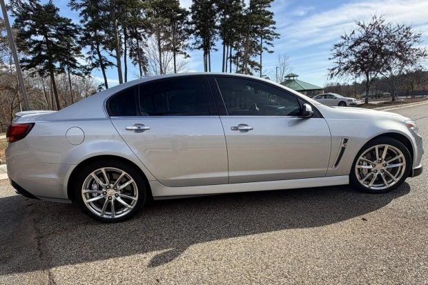 2015 Chevrolet SS - Image 3 of 8
