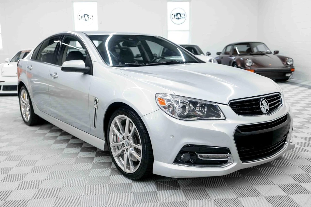 2015 Chevrolet SS - Image 6 of 31