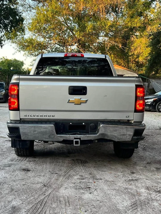 2015 Chevrolet Silverado - Image 4 of 16