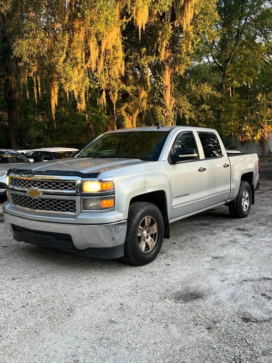 2015 Chevrolet Silverado - Image 12 of 16