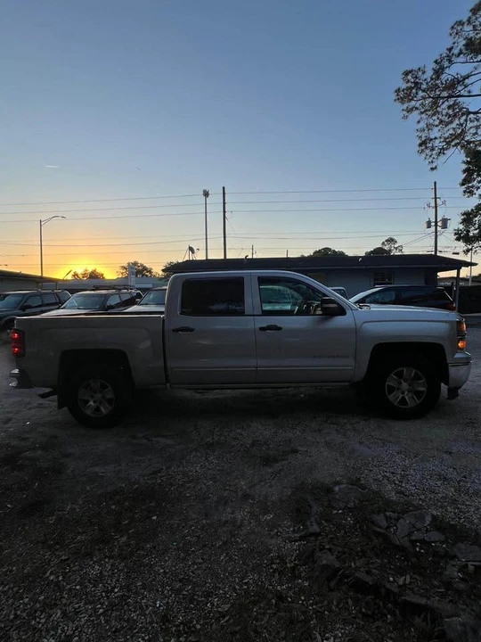 2015 Chevrolet Silverado - Image 16 of 16