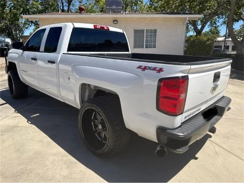 2015 Chevrolet Silverado 3rd Gen - Image 3 of 21