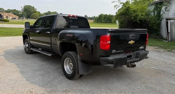 2015 Chevrolet Silverado 3rd Gen - Image 5 of 16