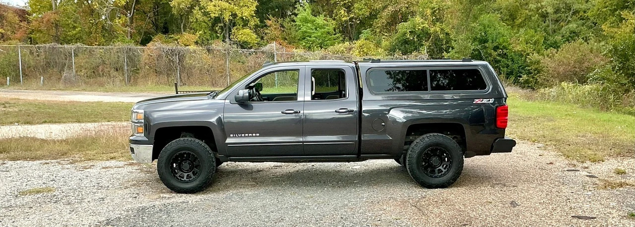 2015 Chevrolet Silverado 2nd Gen - Image 2 of 12