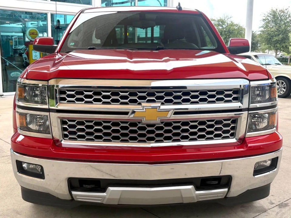 2015 Chevrolet Silverado 3rd Gen - Image 2 of 31